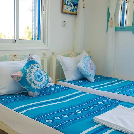 Greek Island Style 2 Bedroom With Pool Next To The Sea Larnaca