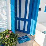 Greek Island Style 2 Bedroom With Pool Next To The Sea Larnaca