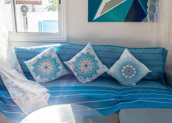 Greek Island Style 2 Bedroom With Pool Next To The Sea Βίλα