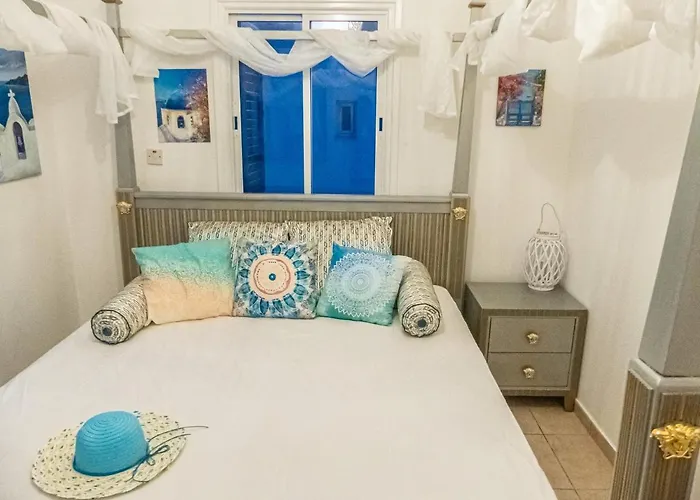 Greek Island Style 2 Bedroom With Pool Next To The Sea Βίλα *