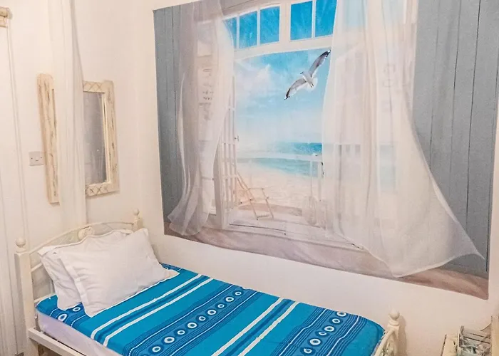 Βίλα Greek Island Style 2 Bedroom With Pool Next To The Sea Λάρνακα