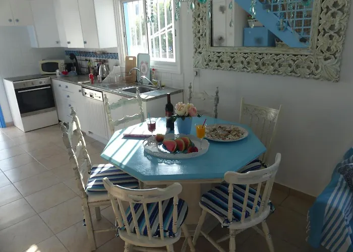 Greek Island Style 2 Bedroom With Pool Next To The Sea Βίλα *