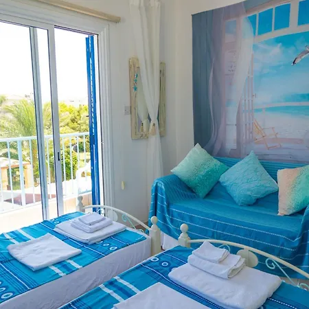 Greek Island Style 2 Bedroom With Pool Next To The Sea Larnaca